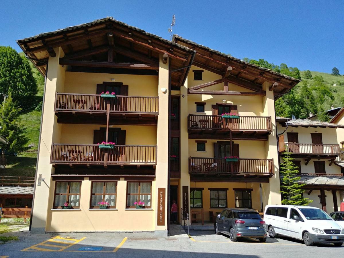 Chalet Seggiovia Pontechianale Exterior foto
